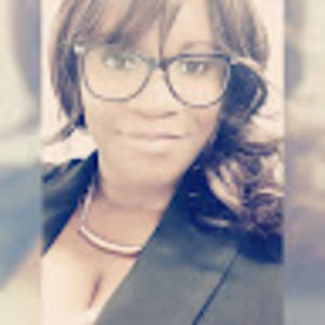 Meet your Posher, Yanice